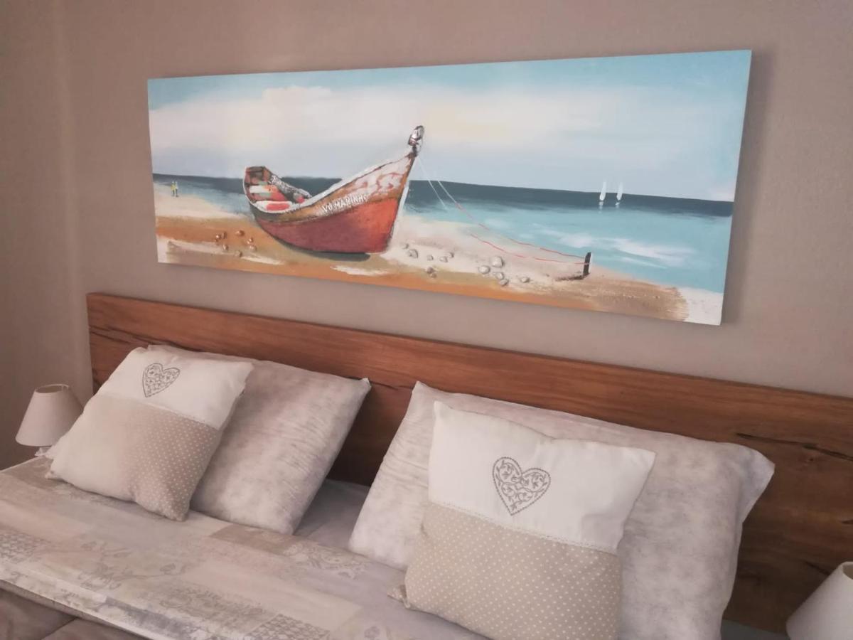 Etesia Bed & Breakfast Olbia Bagian luar foto